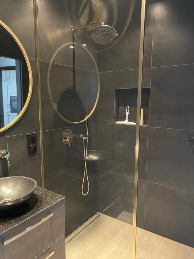 Neptun Apartament Swinoujscie Ngoại thất bức ảnh